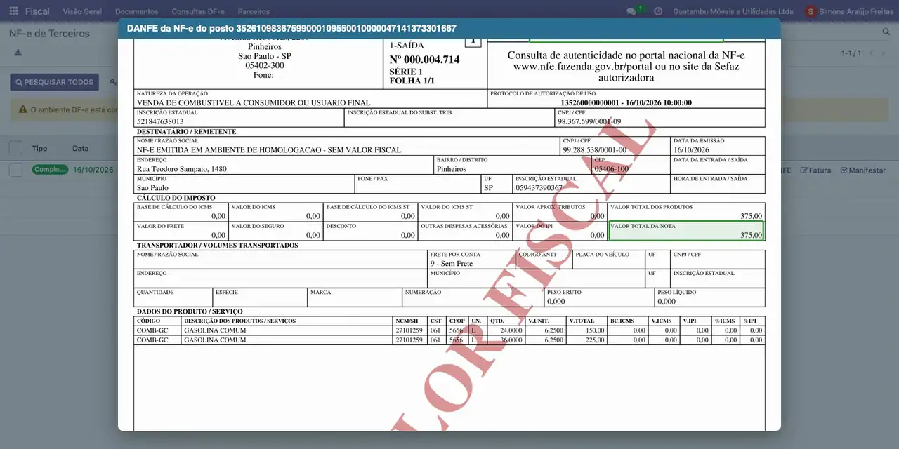 Clique em DANFE e confira a chave de acesso e o valor total da nota, de 375,00, com dois itens de gasolina.
